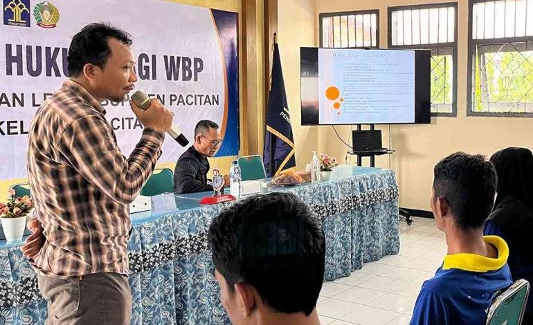 Rutan Kelas IIB Pacitan Bersama LBH Kabupaten Pacitan Adakan Penyuluhan Hukum untuk Warga Binaan
